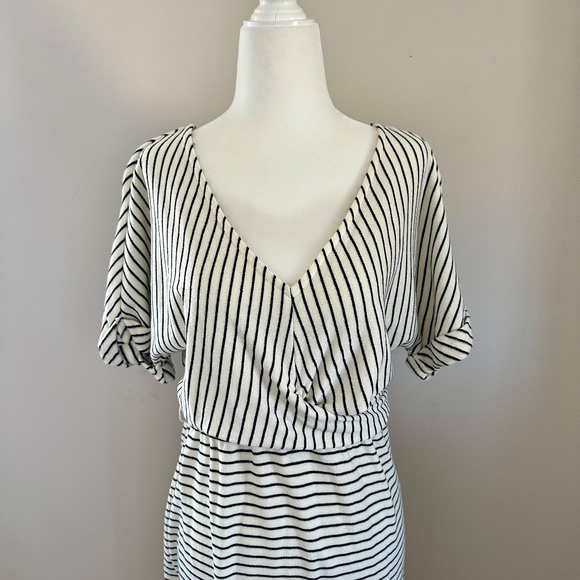 Anthropologie Navy Stripe V Neck Tie Dress - Picture 4 of 8